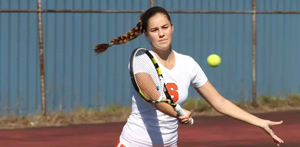 Lauren Sinatra - Tennis - Syracuse University Athletics