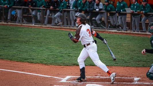 Baseball Back At Theunissen For MAC Series With Bowling Green