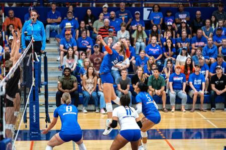 Woman Jump Volleyball Air Beach Net Serious Sports Match Game