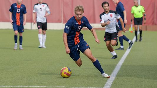 Men's Soccer Heads to Holy Cross Tuesday in Non-League Finale - Harvard  University