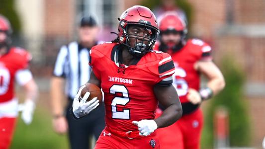 Adams and 'Cats Run Past League Rival San Diego, 55-33 - Davidson College  Athletics