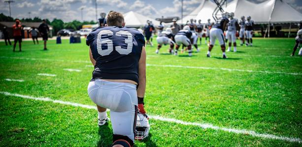 Palczewski Picked for Outland Trophy Watch List - University of