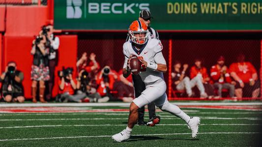 New England Patriots should go after former Illinois football QB Tommy  DeVito