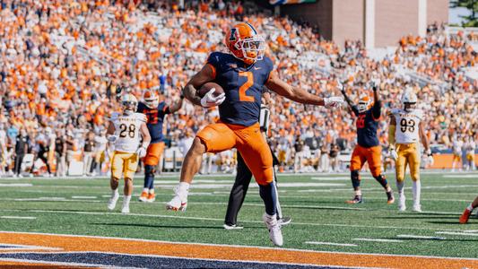 Newton Named 2023 Walter Camp Preseason All-American - University of  Illinois Athletics