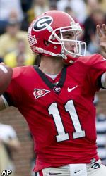 Georgia Bulldogs tight end Marlon Brown (15) carries the ball by