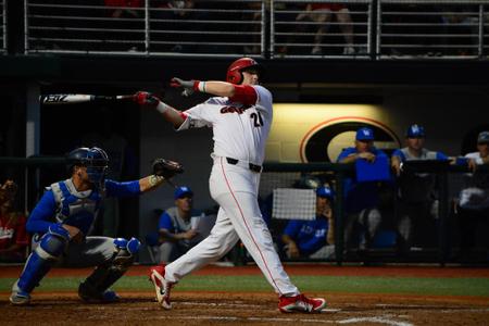 Georgia baseball beats Missouri 10-6 behind Adam Sasser's three