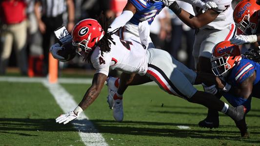 LOOK: First look of former Georgia running back James Cook in