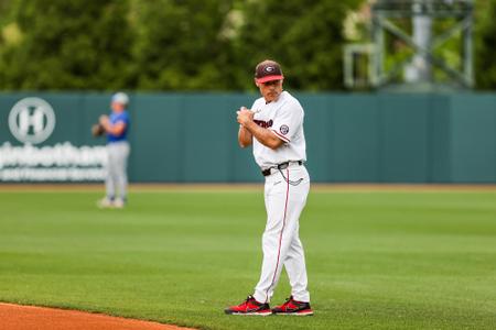 Pandemic hits home for former Georgia baseball star Aaron Schunk