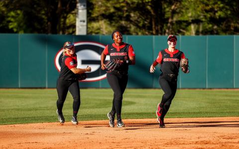 2023 Georgia Softball Media Guide by Georgia Bulldogs Athletics