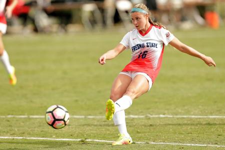 Women's Soccer Adds Eight Freshman To The Team - Barry University Athletics