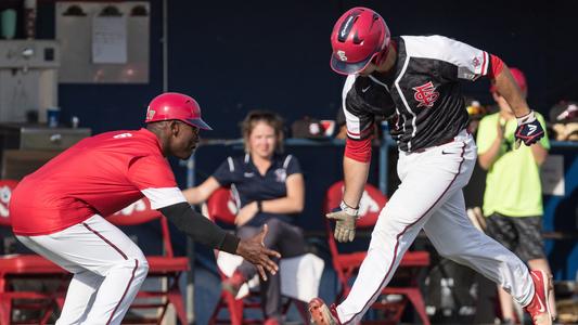 Fresno State will retire Aaron Judge, Mike Batesole's jersey