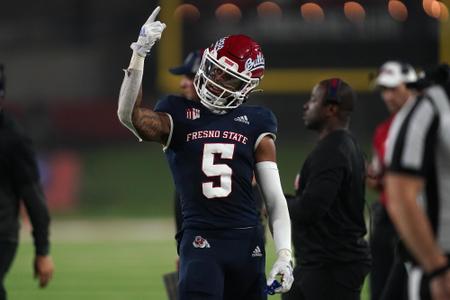 CEFCU Stadium San Jose, CA. 25th Nov, 2021. CA USA Fresno State wide  receiver Jalen Cropper (5) runs for the first down during the NCAA Football  game between Fresno State Bulldogs and