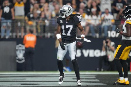 Do the Las Vegas Raiders still have to add a wide receiver