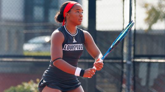 No. 2 Cardinals Make It Four Straight to Open Season - University of  Louisville Athletics