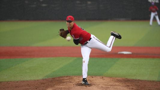 Sebastian Gongora pitching against Youngstown State.