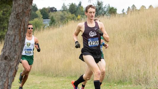 Santa Clara University cross country team's goofy team pics return