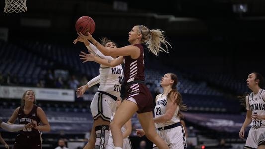 Abby Johnson - Women's Basketball - UMD Athletics