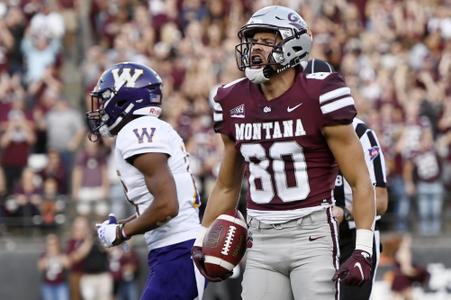 We Want the Montana Grizzlies to Bring These Uniforms Back