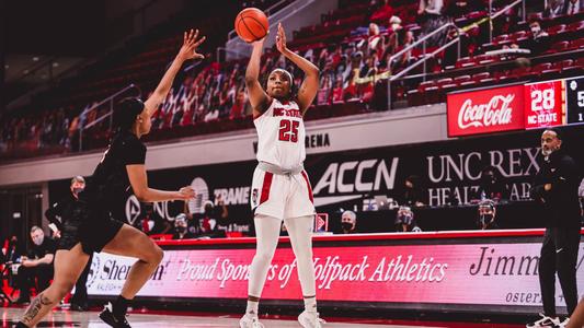 Elissa Cunane and Kayla Jones selected in 2022 WNBA Draft - Backing The Pack