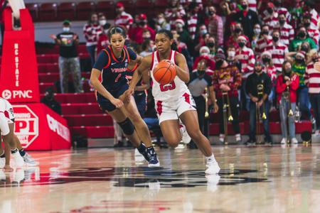 Elissa Cunane and Kayla Jones selected in 2022 WNBA Draft - Backing The Pack