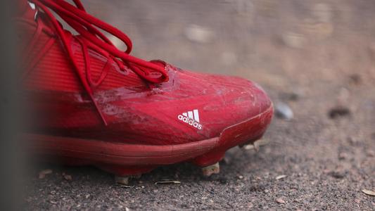 Men's Baseball Cleats.