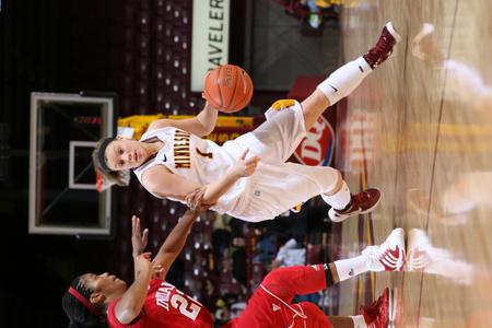 Gophers men's basketball bounces back with 68-60 victory over Central  Michigan