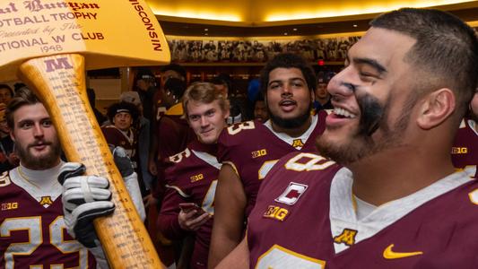 Polynesian Football on X: Congratulations to @GopherFootball OL DANIEL  FAALELE on being named a Finalist for the 2021 Polynesian College Football  Player of the Year Award! 