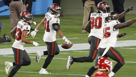 Winfield, Johnson Win Super Bowl with Tampa Bay - University of