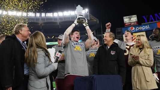 Gophers' celebration of Derik LeCaptain's touchdown shows how teammates  'feel about him' – Twin Cities