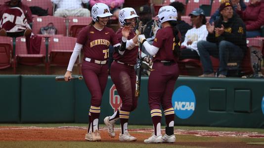 Gopher baseball wins; softball loses - Minnesota News Network