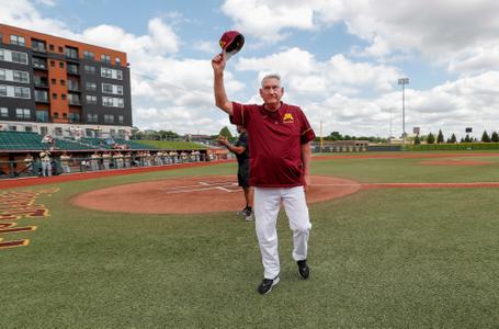 John Anderson #'d AUTO'D NCAA BaseBall Minnesota Gophers Baseball  Coach RARE