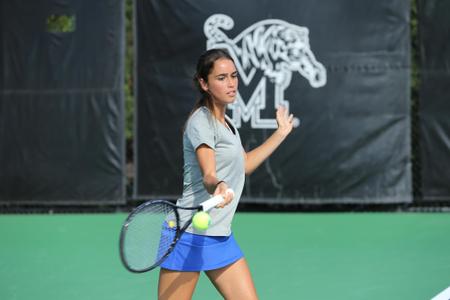 2016-17 Kansas Women's Tennis Virtual Guide by Kansas Athletics