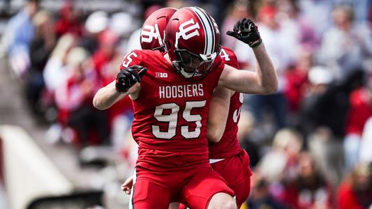 Indiana man has front row seat as Super Bowl volunteer, CNHI