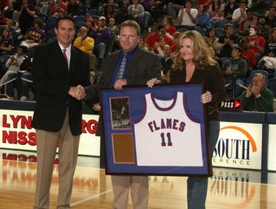Karl Hess Honored On Saturday At The Vines Center Image