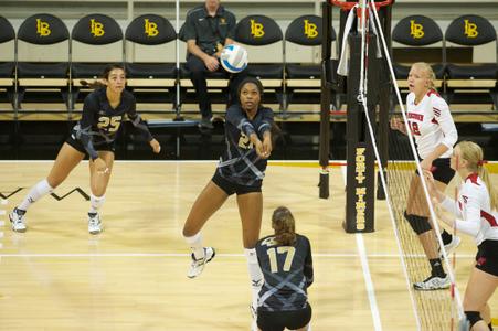 Volleyball athlete's fitness is 7-day-a-week commitment - The San