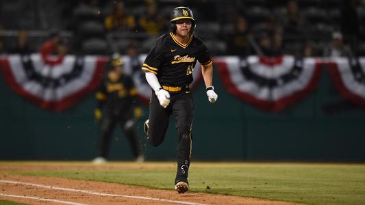 Dirtbag Alum Jeff McNeil Chosen for Second All-Star Appearance - Long Beach  State University Athletics