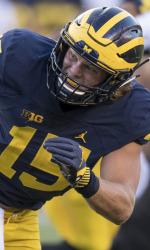 Chase Winovich now officially listed as a tight end on Michigan's roster 