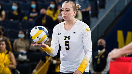 Jacque Boney leads Michigan volleyball to win over Ohio State