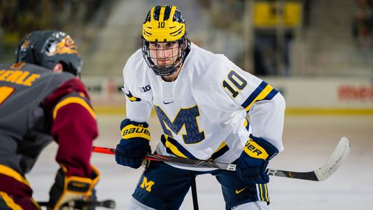 Michigan Hockey, Matty Beniers First Star