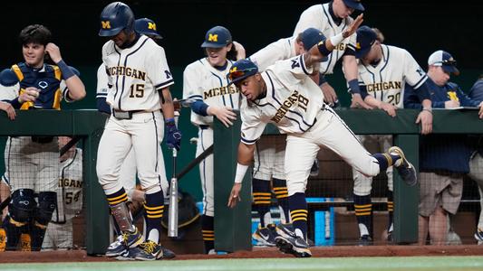 Miami baseball falls to FAU in final home game of 2021