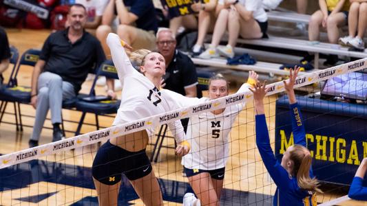 Jacque Boney leads Michigan volleyball to win over Ohio State