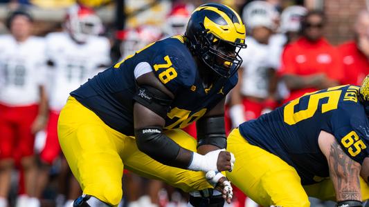 Highlights: Michigan Defensive Lineman Christopher Hinton