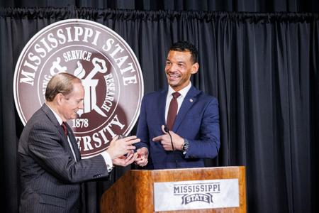 Mississippi State names Oklahoma's Zac Selmon new athletic director - The  Dispatch
