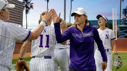 Softball announces eight newcomers for 2023 recruiting class