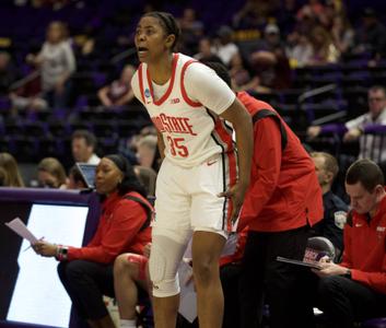 Louisville Women's Basketball Advances To The Second Round After