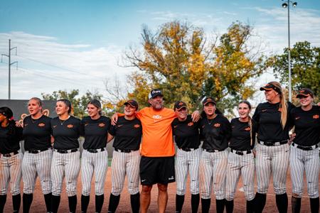 Photos: Cowgirl Softball Team Gets New Uniforms - Pistols Firing