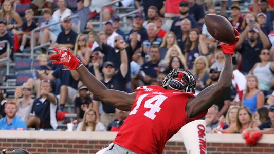 Ole Miss Football - DK Metcalf: #𝟴𝟭 #NFLRebels, #HottyToddy