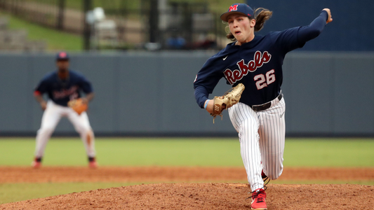 Hunter Elliott's gem leads Ole Miss to first College World Series in 8  years, College