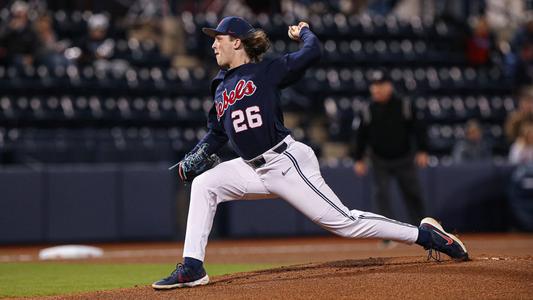 Hunter Elliott's gem leads Ole Miss to first College World Series in 8  years, College