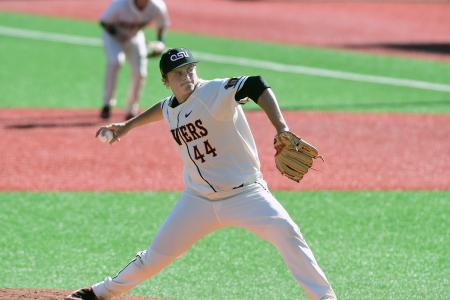 Baseball: Brannon pitches Devils to state playoffs